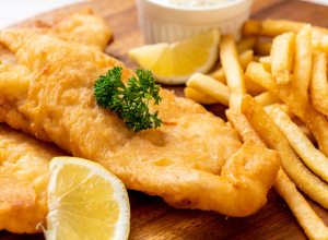 Chega de cheiro! Como fazer peixe sem deixar a casa toda impregnada