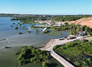 Ações da Braskem despencam em meio a impasse com credores e novos riscos judiciais em Alagoas