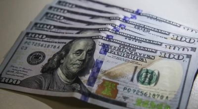 Dólar hoje cai a R$ 5,21, segue exterior em dia positivo para ativos de risco