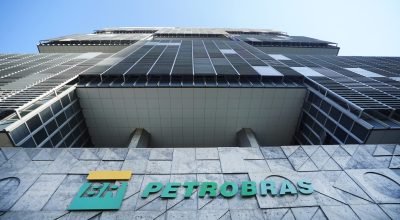 Lucro da Petrobras quase triplica em 2025 e chega a R$ 110,1 bilhões
