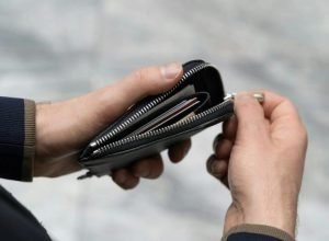 Zondacrypto sob ataque enquanto Donald Tusk vincula a troca à interferência legislativa