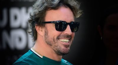 Alcaraz homenageia celebração de Alonso no Australia Open