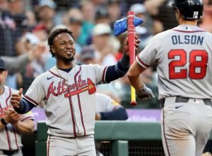 Michael Harris faz limpeza e jogará CF contra Dodgers