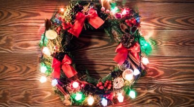 Guirlanda de Natal: entenda a simbologia dessa decoração tradicional