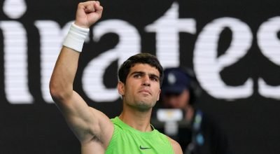 Carlos Alcaraz vence Zverev na semifinal de 5,5 horas