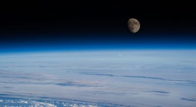 Lua Crescente Gibosa - NASA