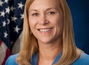 Diretor do Kennedy Center da NASA anuncia planos de aposentadoria