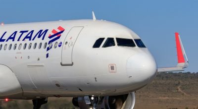 Latam vai cancelar voos em junho e prevê custo extra de US$ 700 milhões com combustível