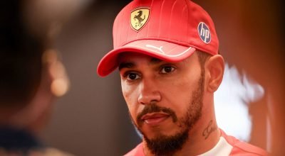 Hamilton descarta conversas sobre aposentadoria