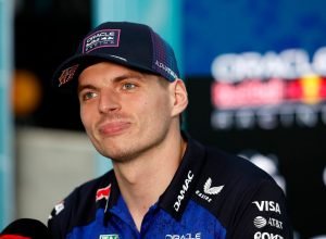 Crítico das regras da F1, Verstappen aprova carro Gen4 da F-E