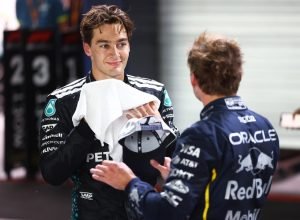 Russell opina sobre possível saída de Verstappen e faz alerta