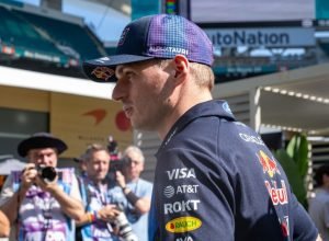 Verstappen volta a criticar as regras de 2026 em Miami
