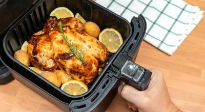 Panela, forno ou airfryer? Qual o melhor jeito de fazer frango