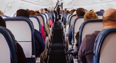 Decidiu viajar no fim do ano de última hora? Veja como buscar passagens mais baratas
