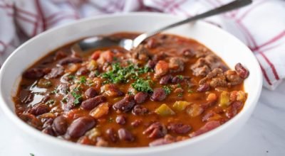 Faça o melhor feijão que você vai comer usando essas dicas