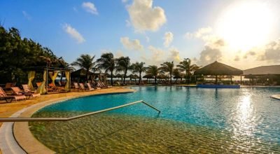 20 resorts com refeições inclusas e diárias a partir de R$ 243 por pessoa