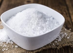 O truque para salvar a comida salgada em minutos; veja