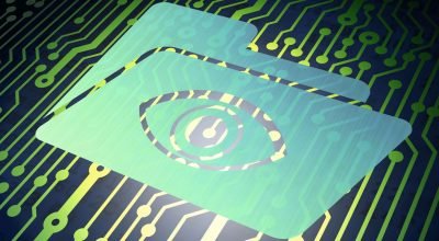 Doxers se passando por policiais estão enganando grandes empresas de tecnologia para que compartilhem dados privados das pessoas