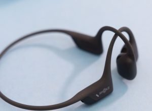 O atrevido OpenRun Pro 2 de Shokz está com US $ 40 de desconto graças a uma nova promoção do Dia das Mães