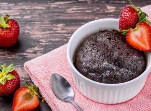 Receita de brownie proteico para um cardápio fitness