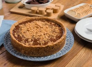 Torta Chocoquinha é a receita perfeita para adoçar o arraiá