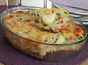 Torta de atum cremosa deixa qualquer almoço mais saboroso