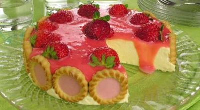 Torta holandesa com morango: teste essa sobremesa maravilhosa