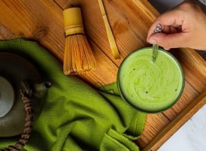 ingrediente colorido rouba o lugar do matcha