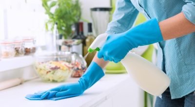 Você faz faxina do jeito certo? 7 erros que sujam a cozinha mais rápido