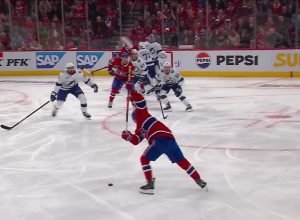 Hutson dispara um tiro de laser para o vencedor do OT